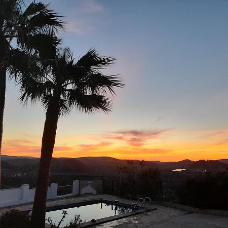 Las Palmeras - Ein Stueck Vom Paradies - Behagliches Haus Mit Pool Algodonales Exteriér fotografie